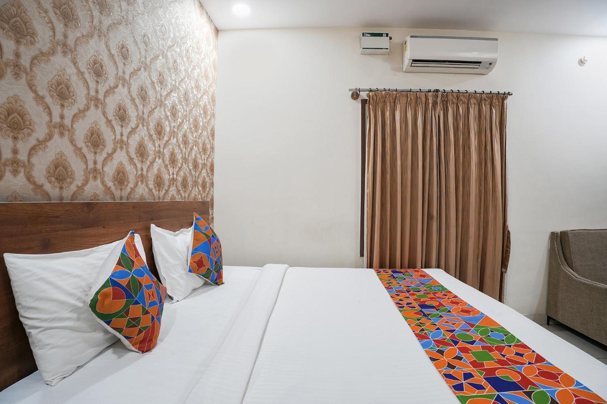 Fabhotel Champion Grand - Nr Fortis Hospital, Nagarbhavi Jālahalli Εξωτερικό φωτογραφία