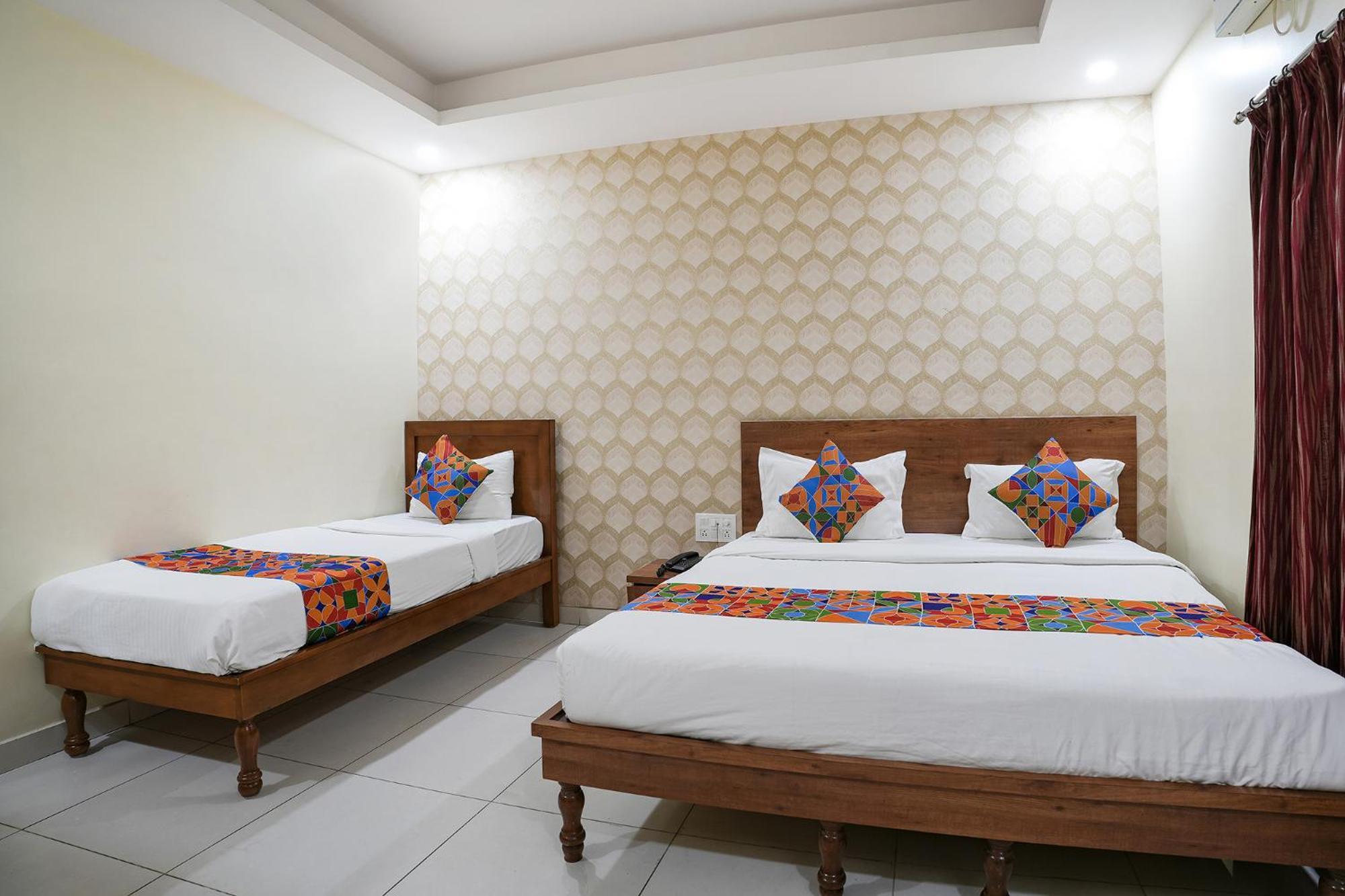 Fabhotel Champion Grand - Nr Fortis Hospital, Nagarbhavi Jālahalli Εξωτερικό φωτογραφία